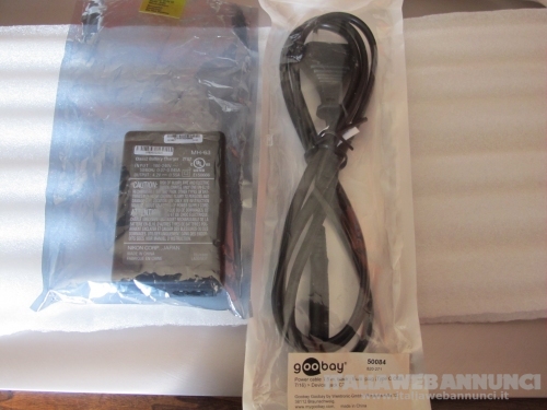 Nikon battery charger MH-63 class 2 - 2T82