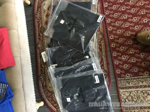 stock abbigliamento uomo , maglia manica lunga seconda linea di  Burberry